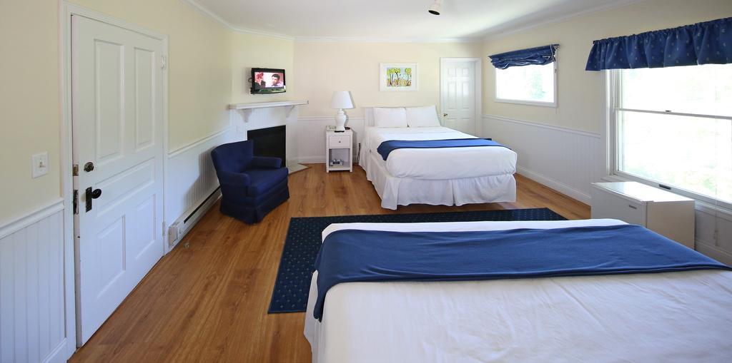 Colonial Inn Harbor Springs Quarto foto